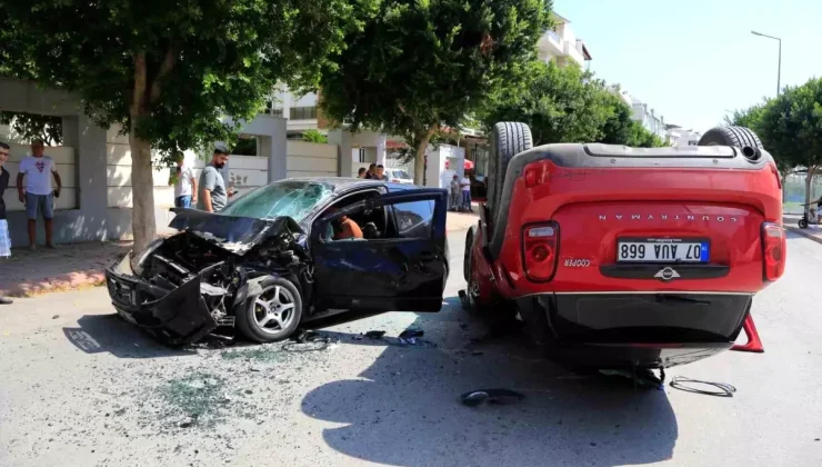 Antalya’da Trafik Kazası: Alkollü Sürücü Zorluk Çıkardı